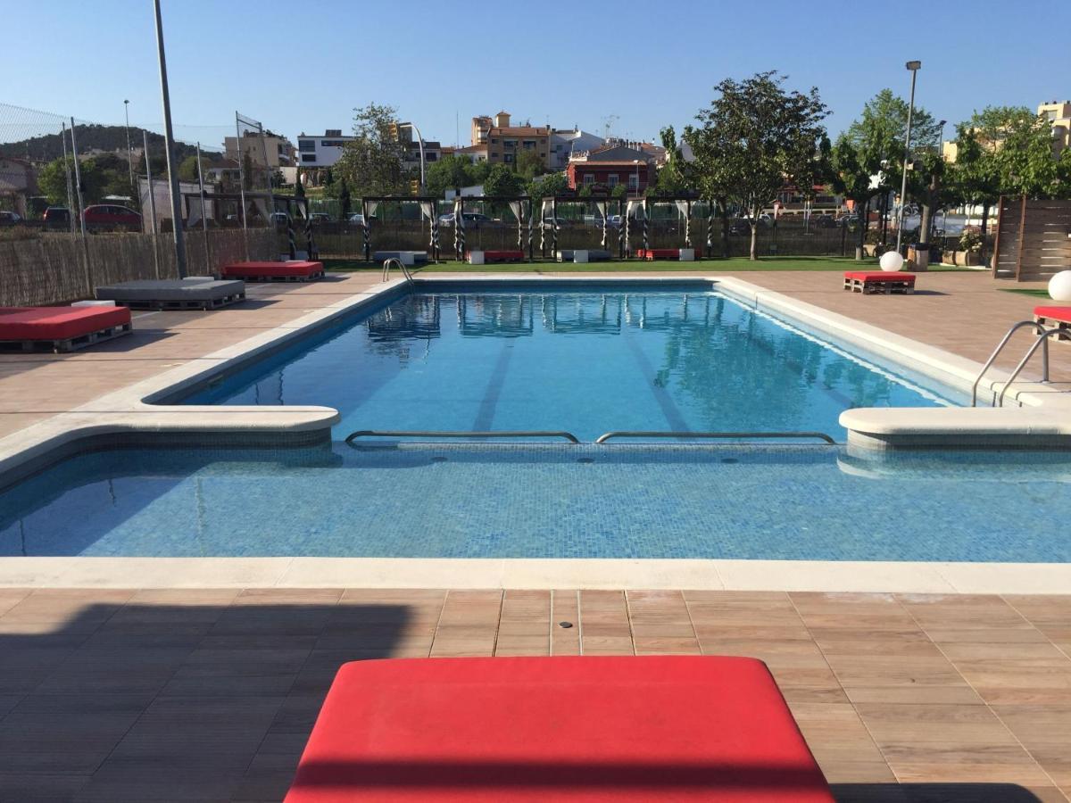 Hostal Solfina Palafolls Buitenkant foto